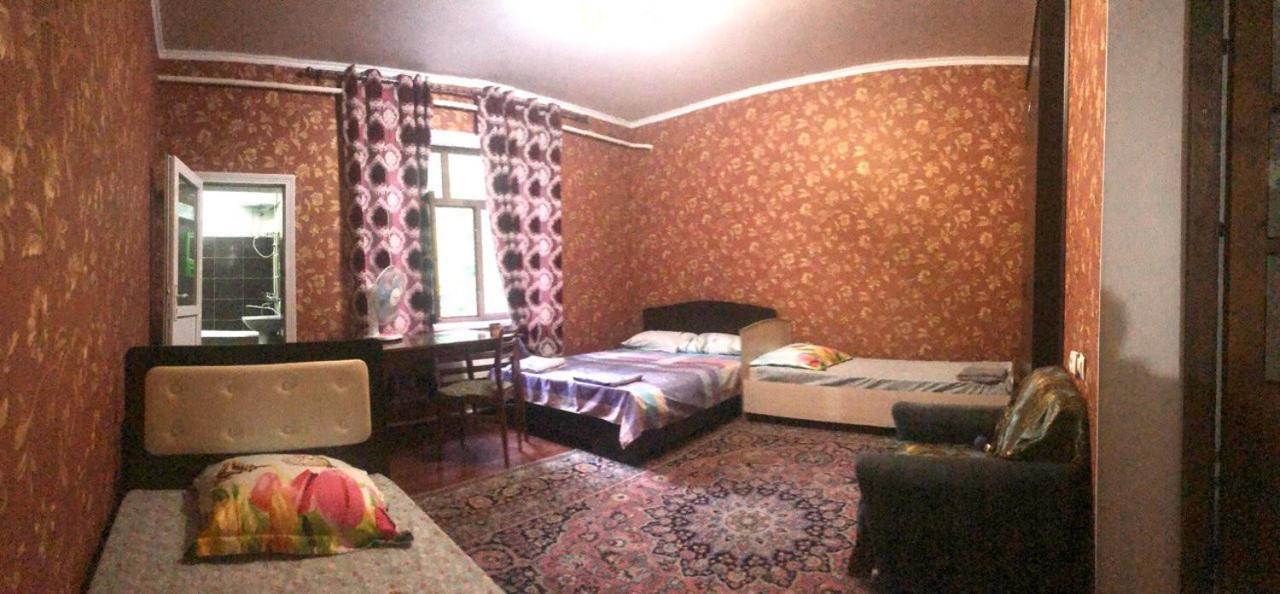 Be My Guest Ξενοδοχείο Osh Εξωτερικό φωτογραφία